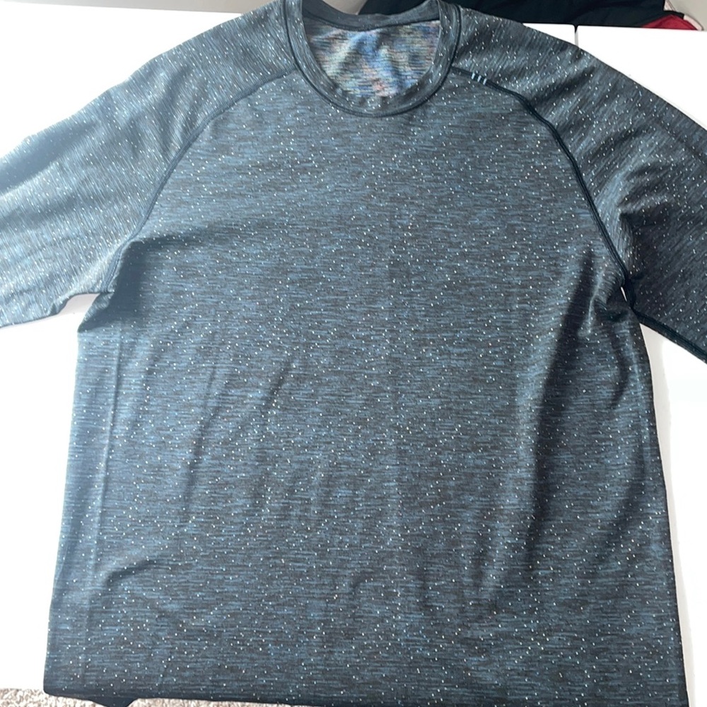 Metal Vent Tech 2.0 Long Sleeve Shirt, Rainbow Polka Dots, 2 Size Mediums